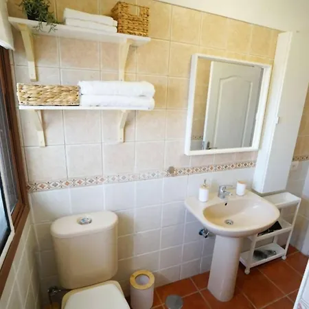 Terraza, Centrico Pueblo + Aparcamiento Cerca