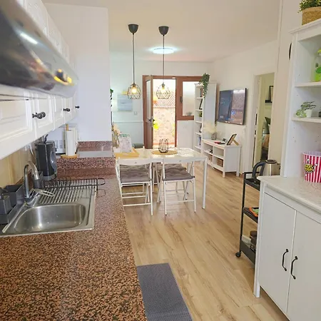 Terraza, Centrico Pueblo + Aparcamiento Cerca Icod De Los Vinos